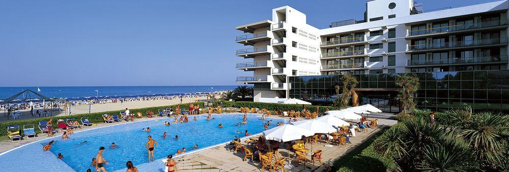 Grand Hotel Berti Silvi Marina Exterior foto
